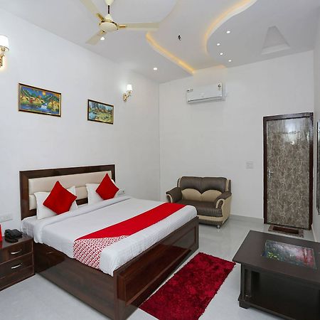 Hotel Rest Palace Agra  Dış mekan fotoğraf
