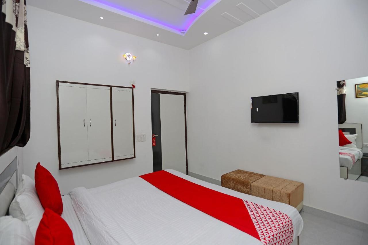 Hotel Rest Palace Agra  Dış mekan fotoğraf
