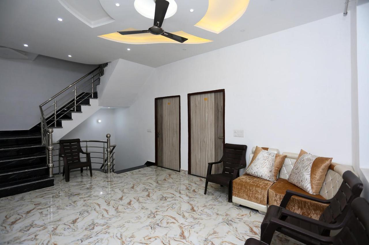 Hotel Rest Palace Agra  Dış mekan fotoğraf